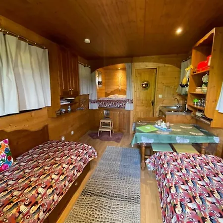 Le Domaine Des Droles De Dames