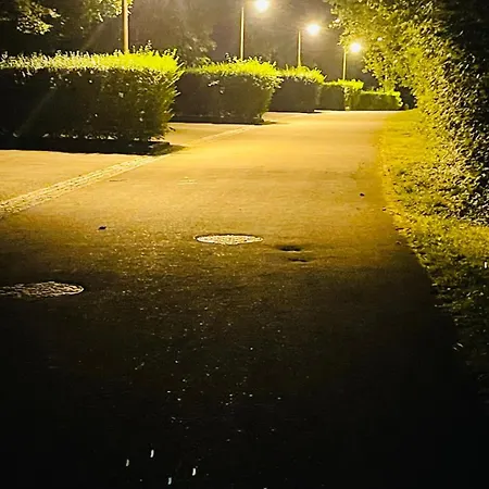 Le Domaine Des Droles De Dames * Buding