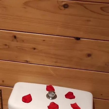 Le Domaine Des Droles De Dames *