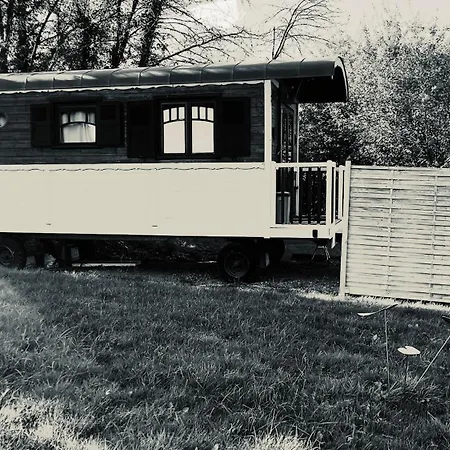 Le Domaine Des Droles De Dames