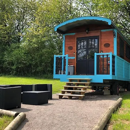 Le Domaine Des Droles De Dames *