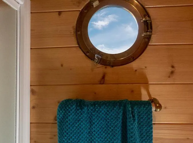 Le Domaine Des Droles De Dames 乡村民宿