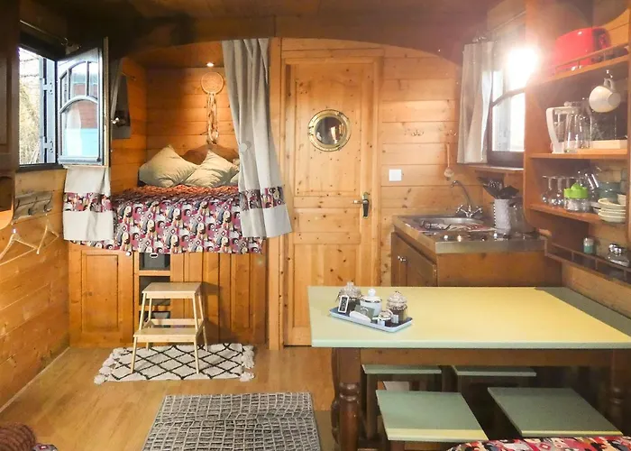 Venkovský dům Le Domaine Des Droles De Dames Buding