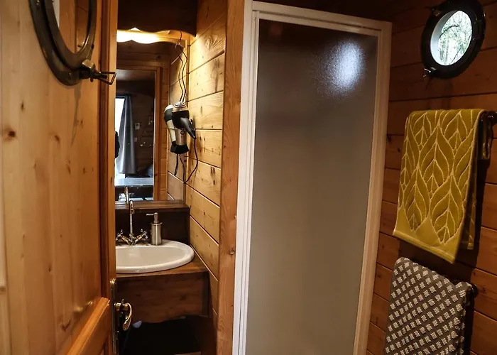 Le Domaine Des Droles De Dames