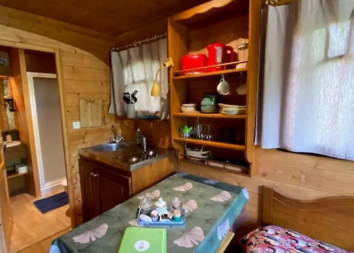 Le Domaine Des Droles De Dames